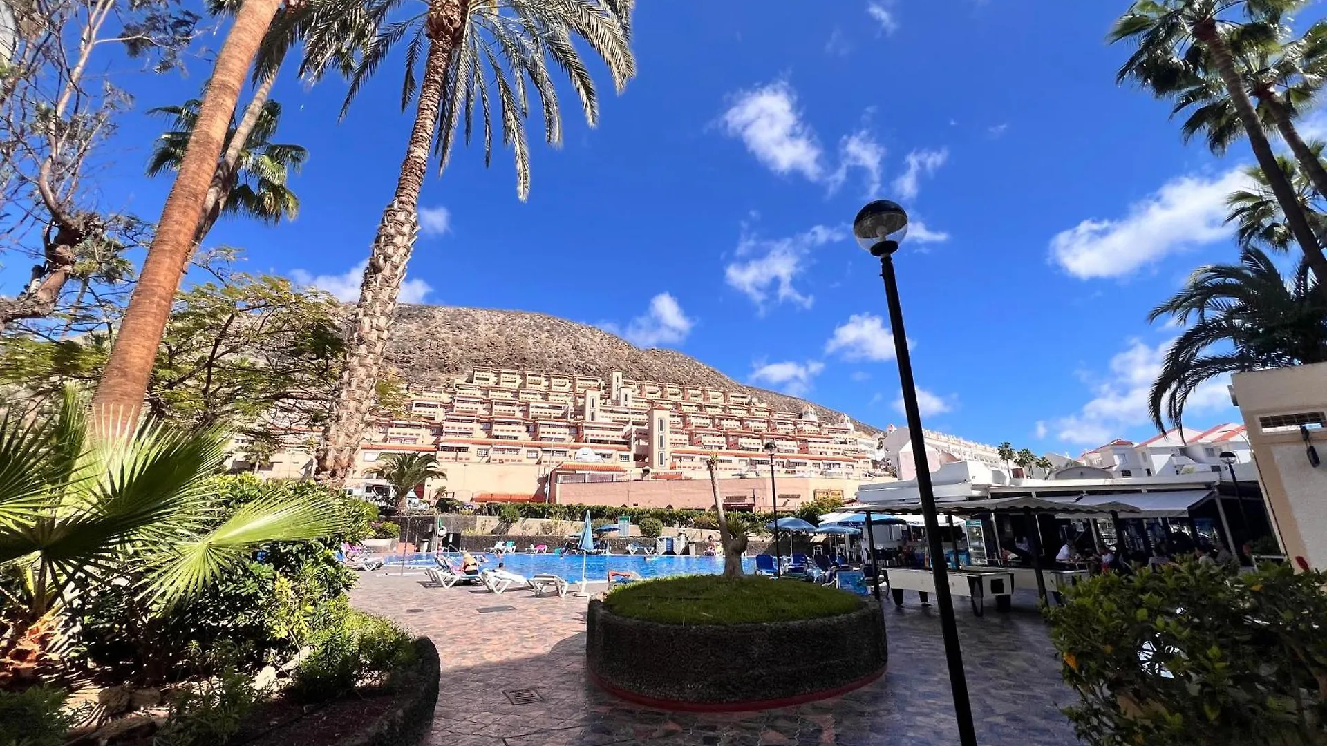 Sunny Apto Castle Harbour Los Cristianos  Lägenhet