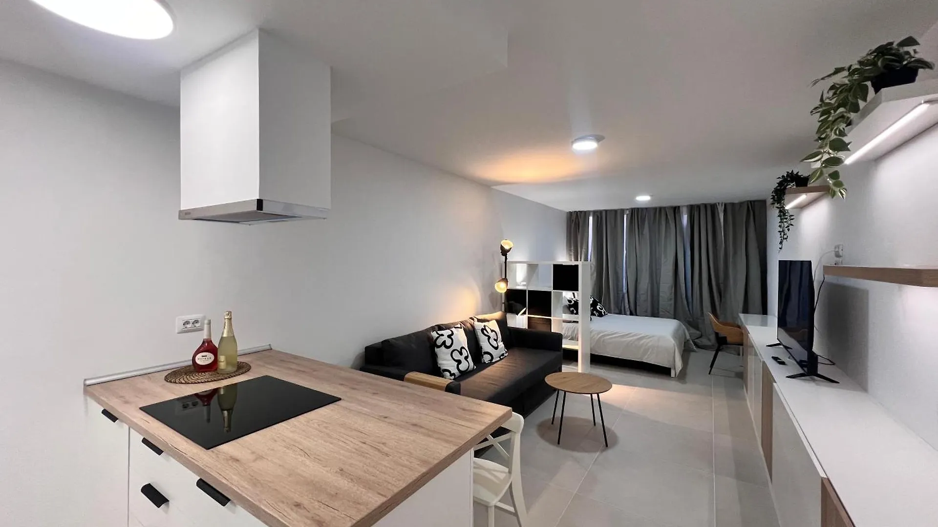 Sunny Apto Castle Harbour Los Cristianos  İspanya